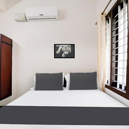 Hotel O Grand Residency Ambalapulai Exterior foto