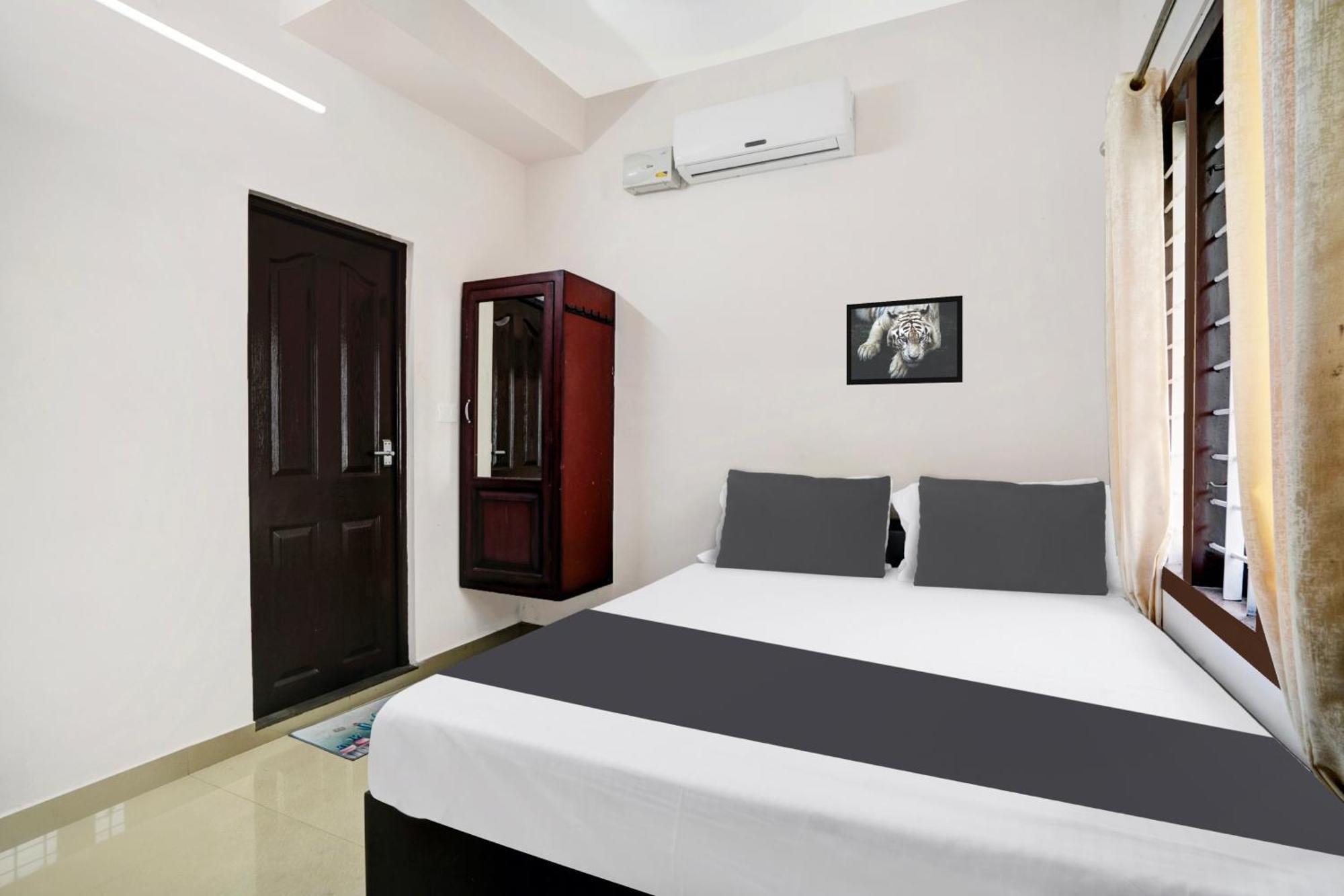 Hotel O Grand Residency Ambalapulai Exterior foto