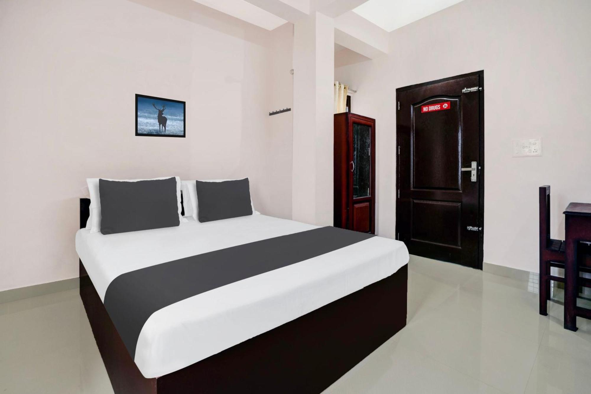 Hotel O Grand Residency Ambalapulai Exterior foto